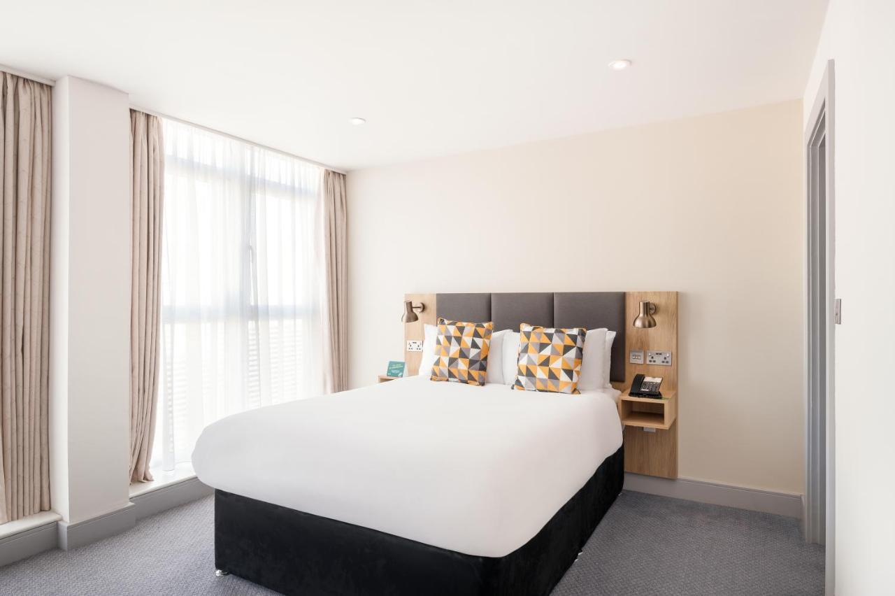Standard Double Room Disability Access,1387410542:JPEG