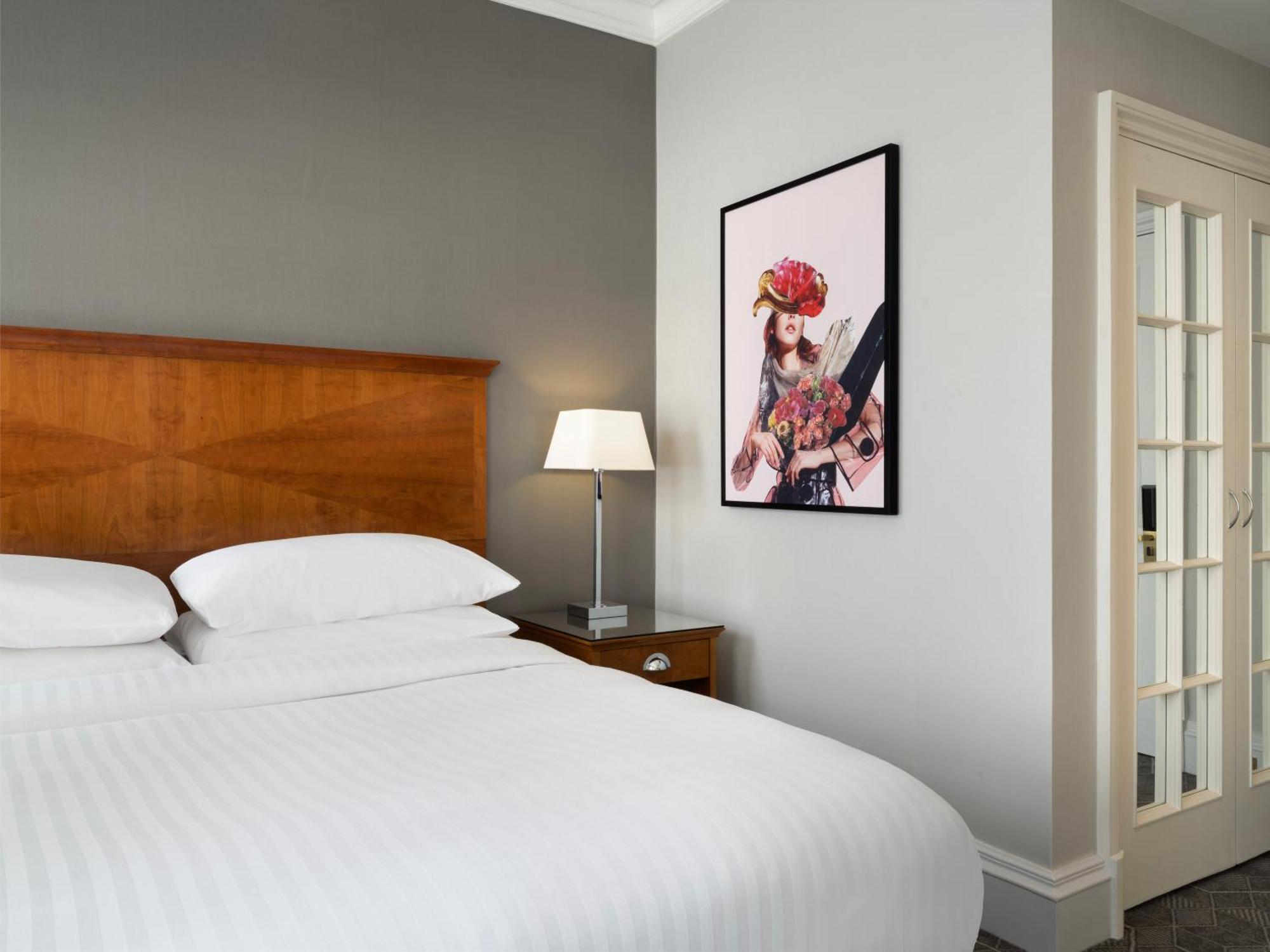 Deluxe Double Room,1421098371:JPEG