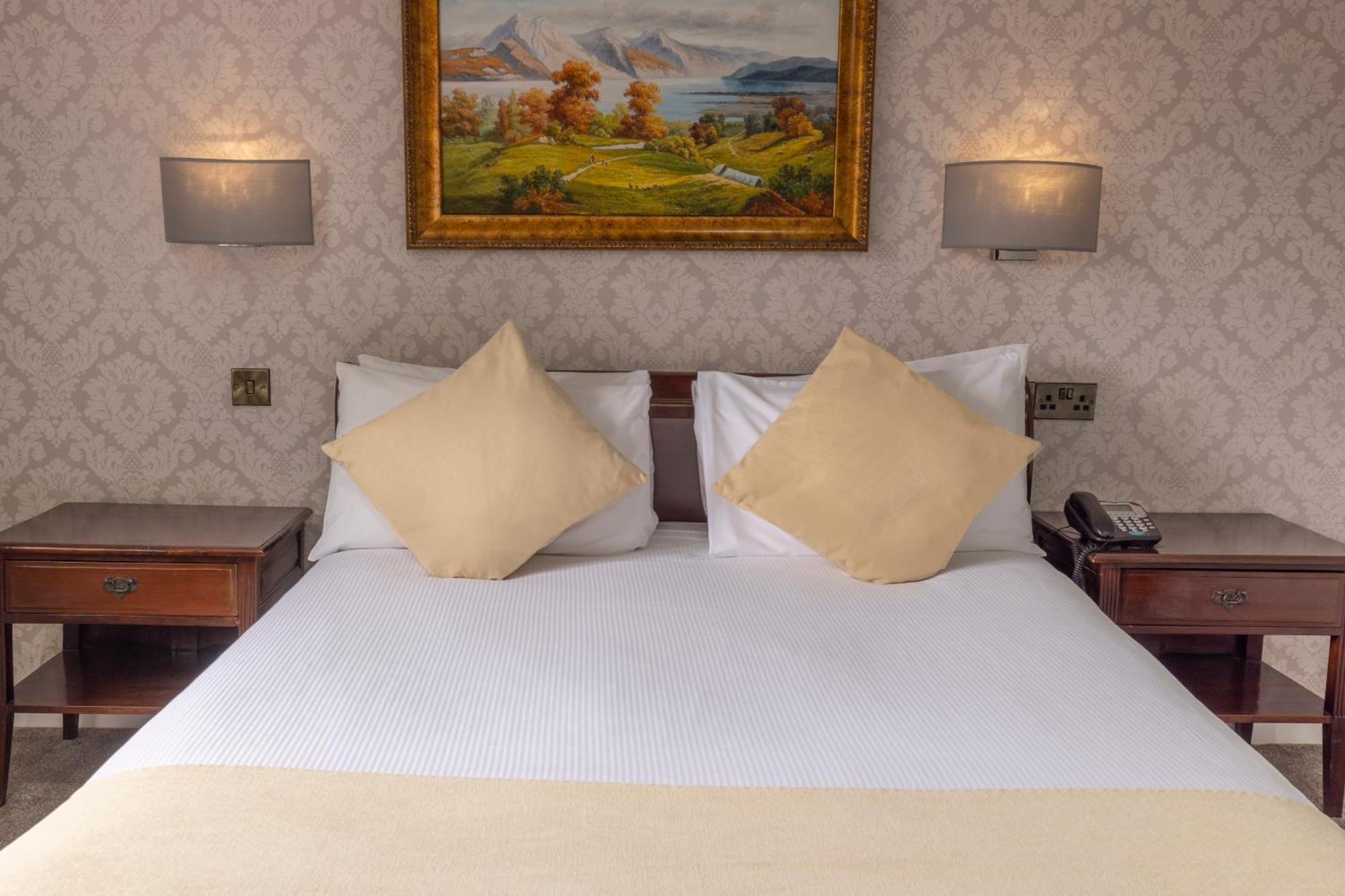 Standard Double Room,1722931701:JPEG