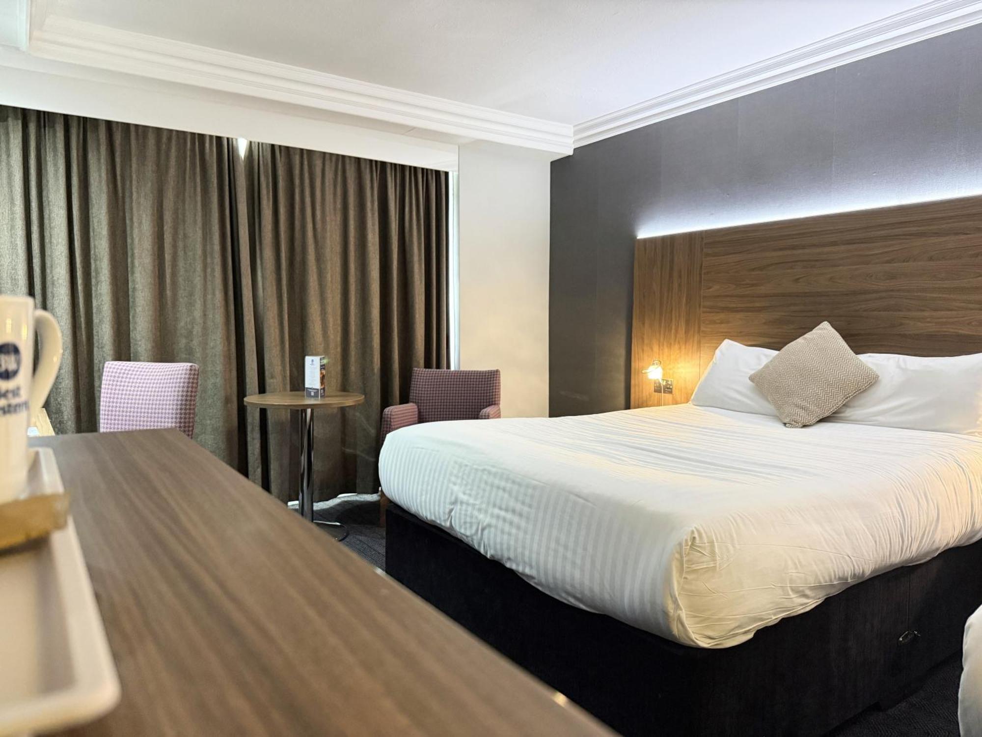 Standard King Room