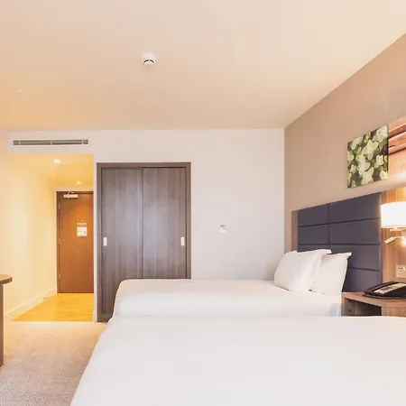 Hilton Garden Inn Birmingham Airport Uk-3