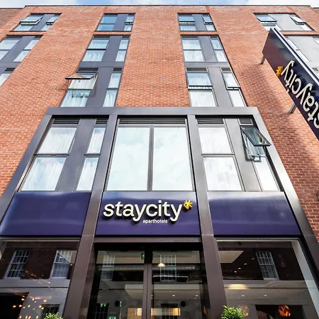 Staycity Aparthotels Birmingham City Centre-2
